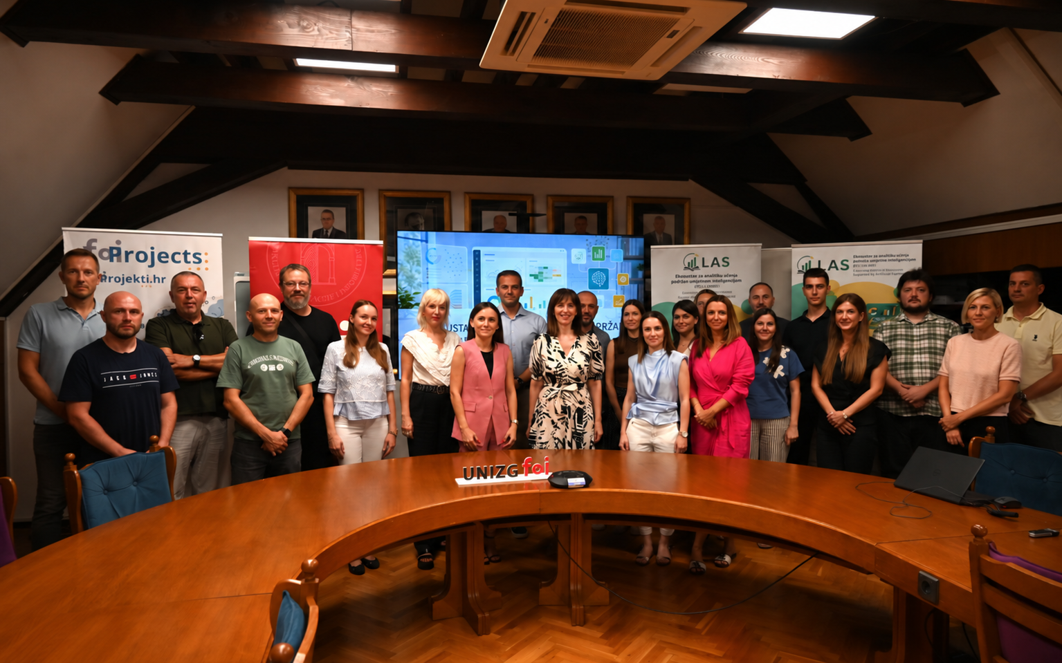 LAS project launched: focus on developing an AI-Supported learning analytics system